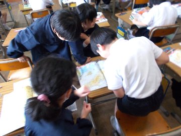 〇〇