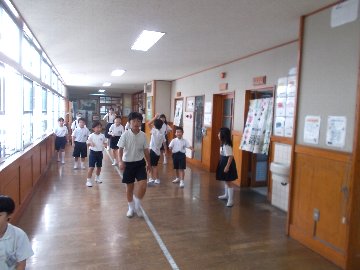 〇〇