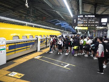 〇〇