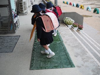 児童玄関マット