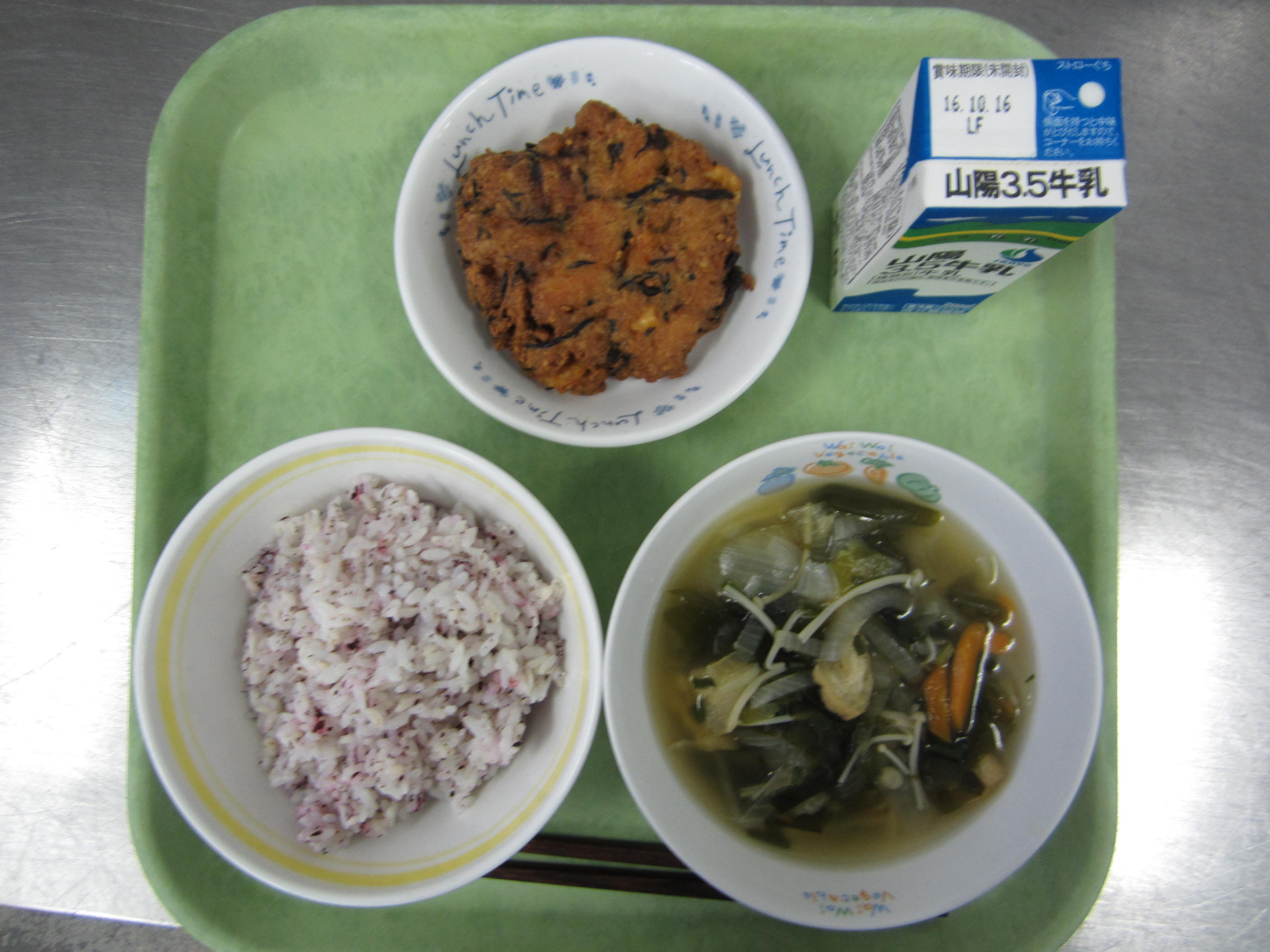 給食イメージ