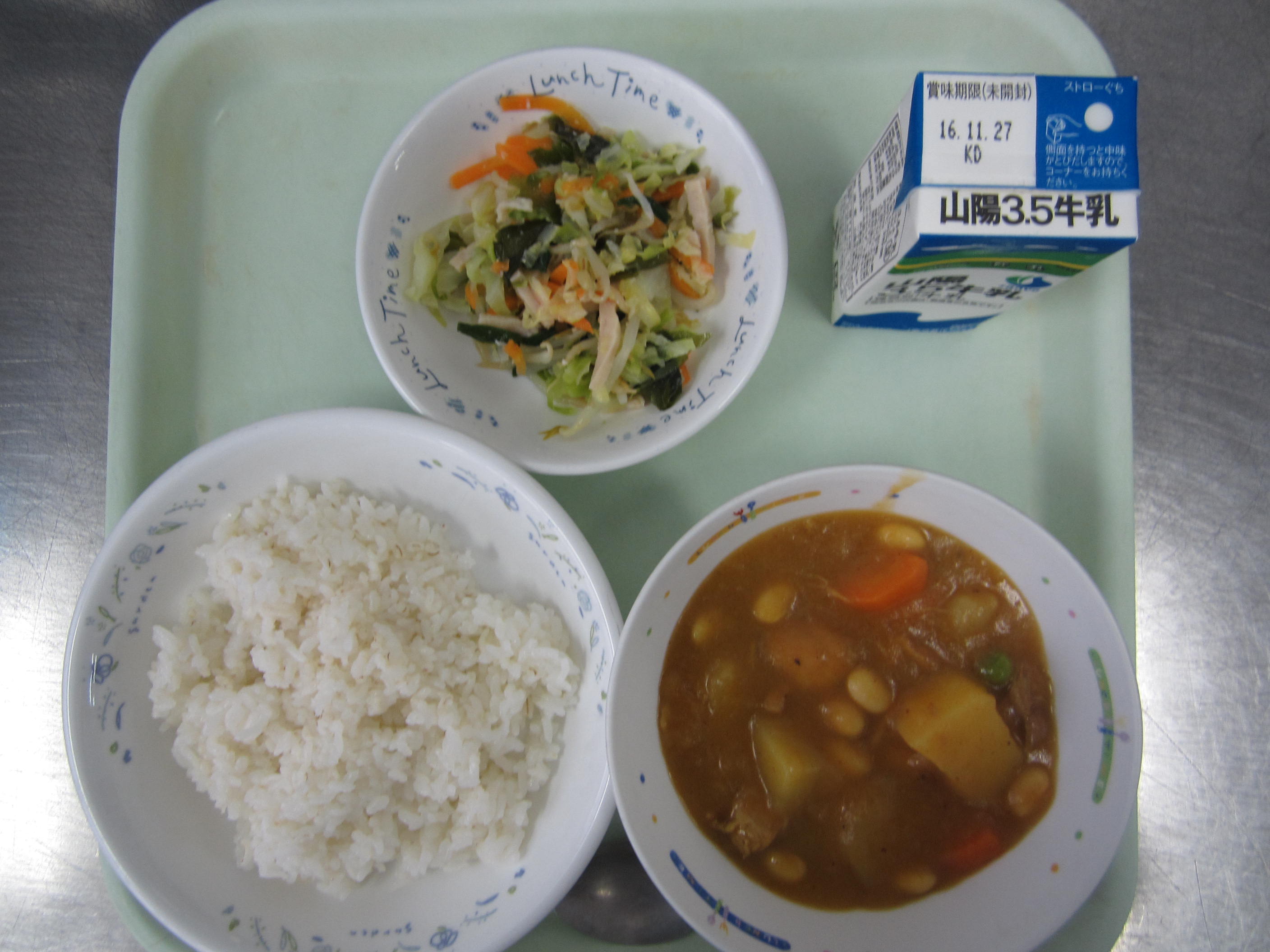 給食イメージ