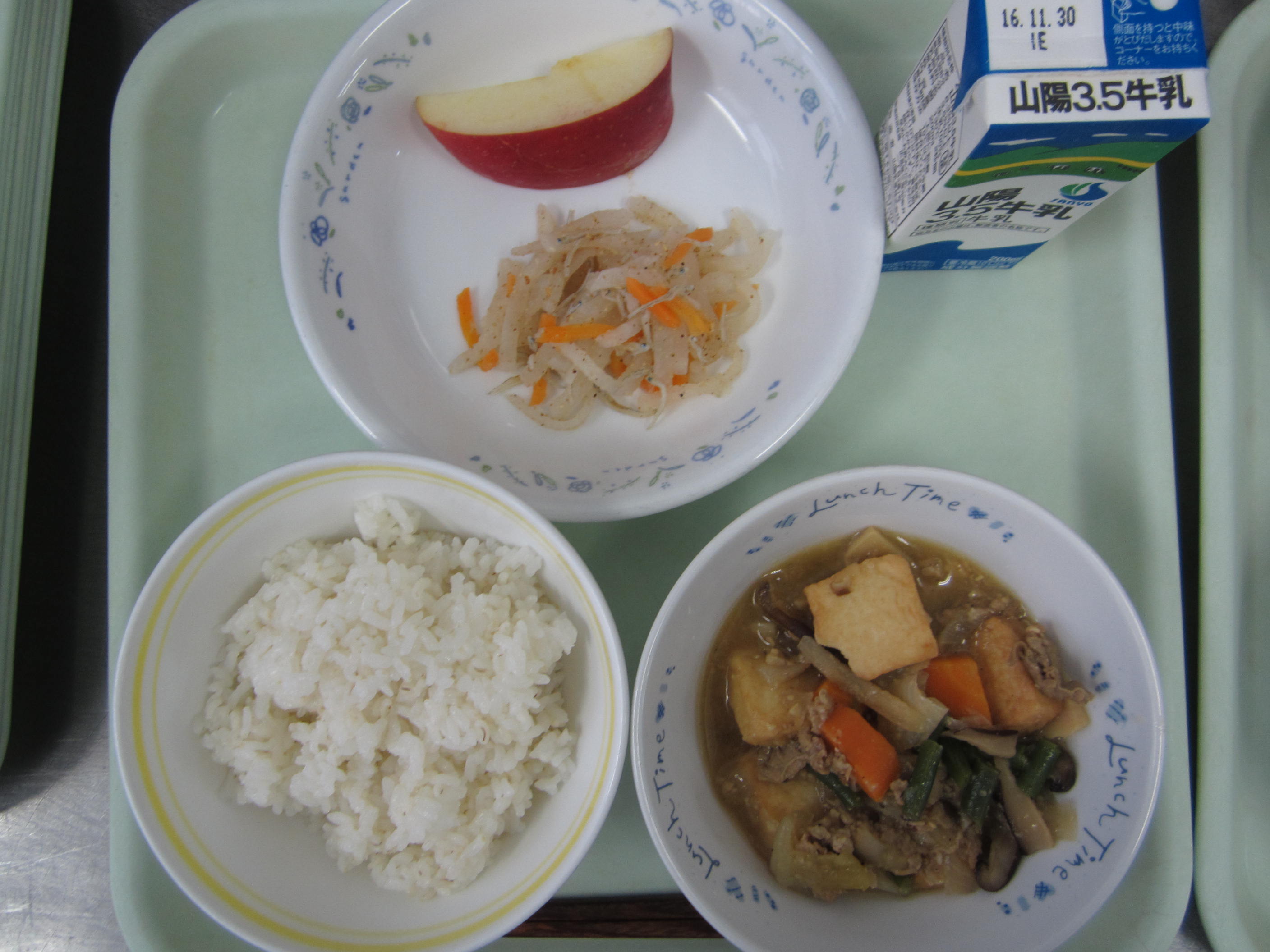 給食イメージ