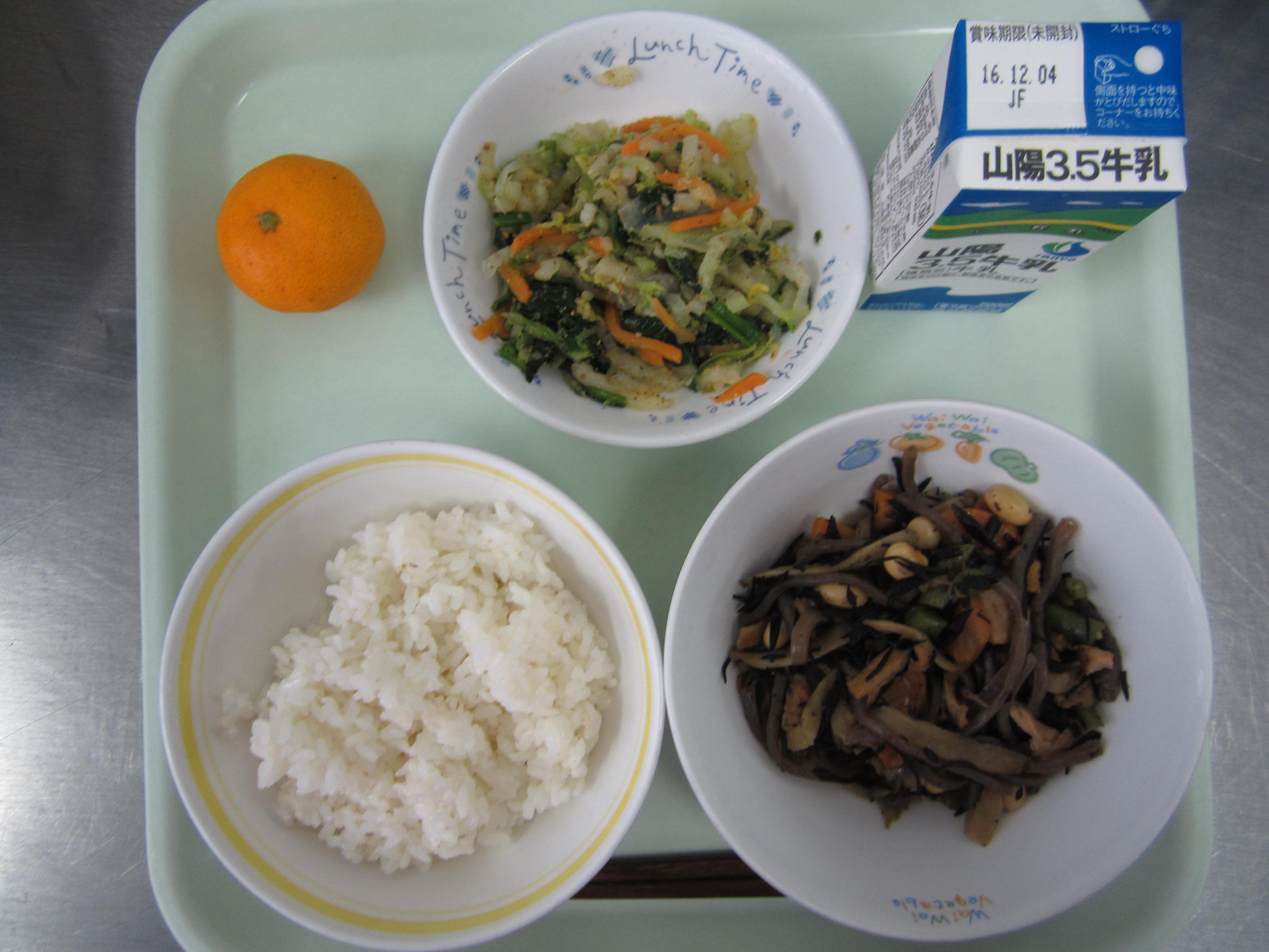 給食イメージ