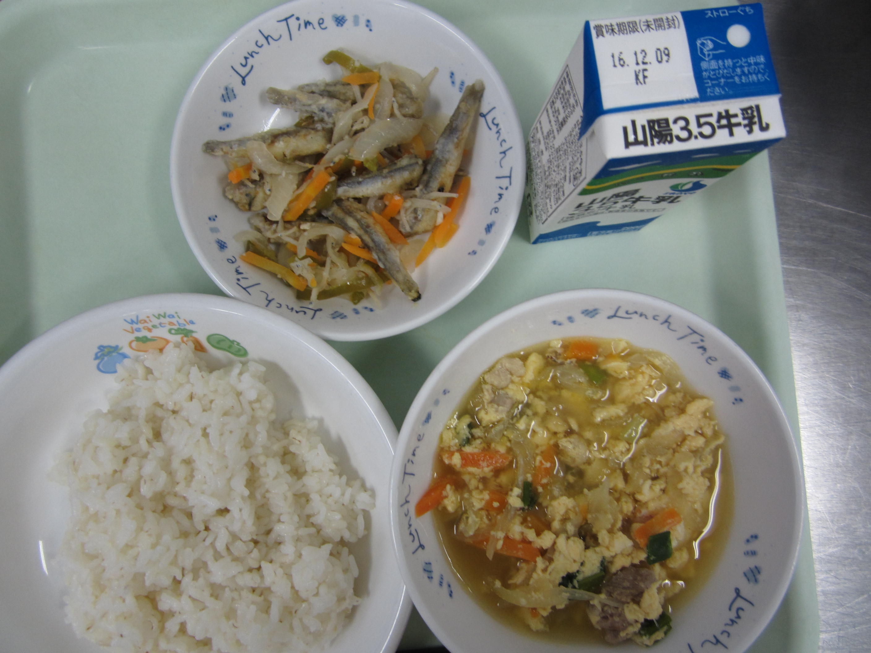 給食イメージ
