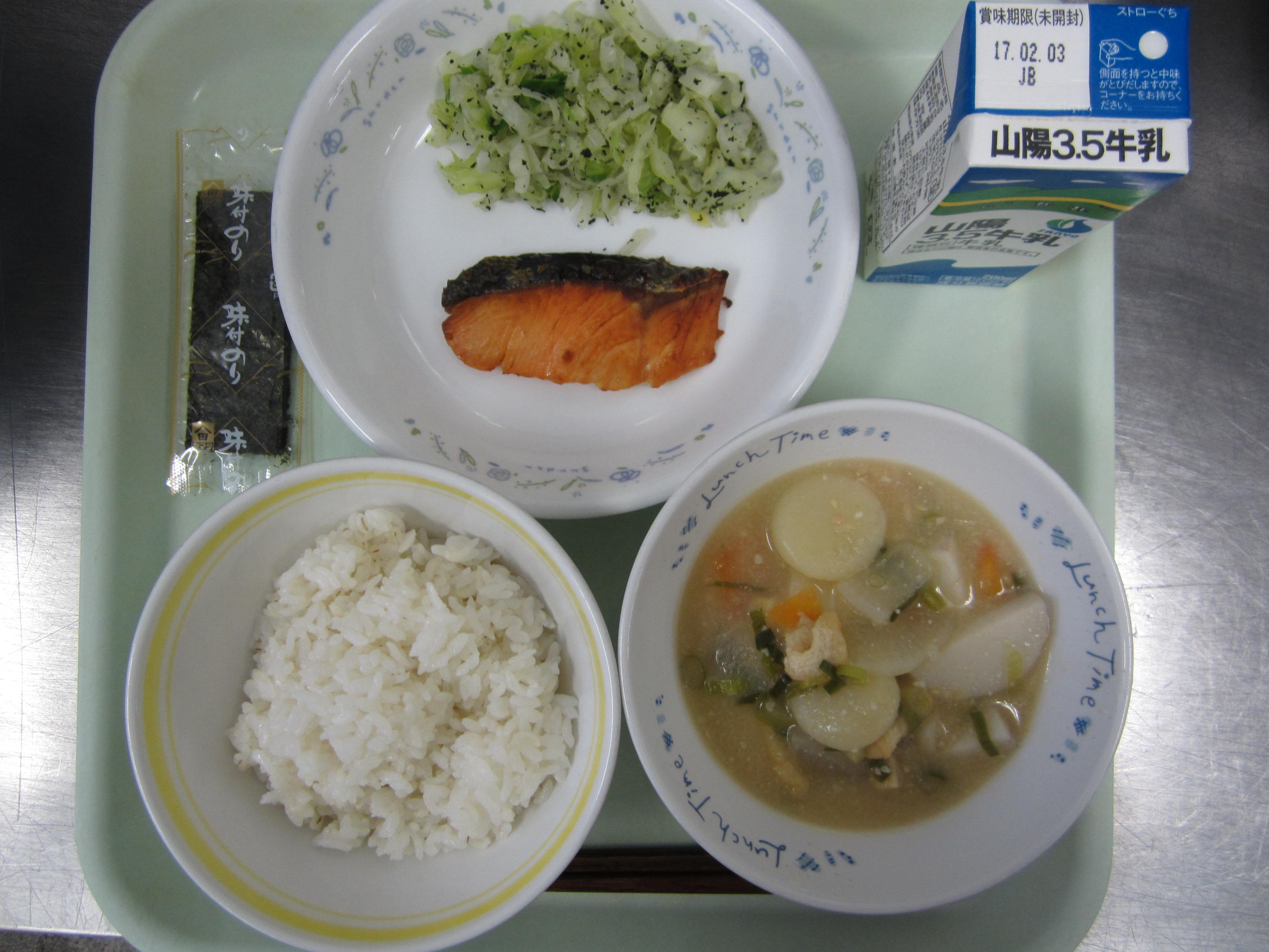 給食イメージ