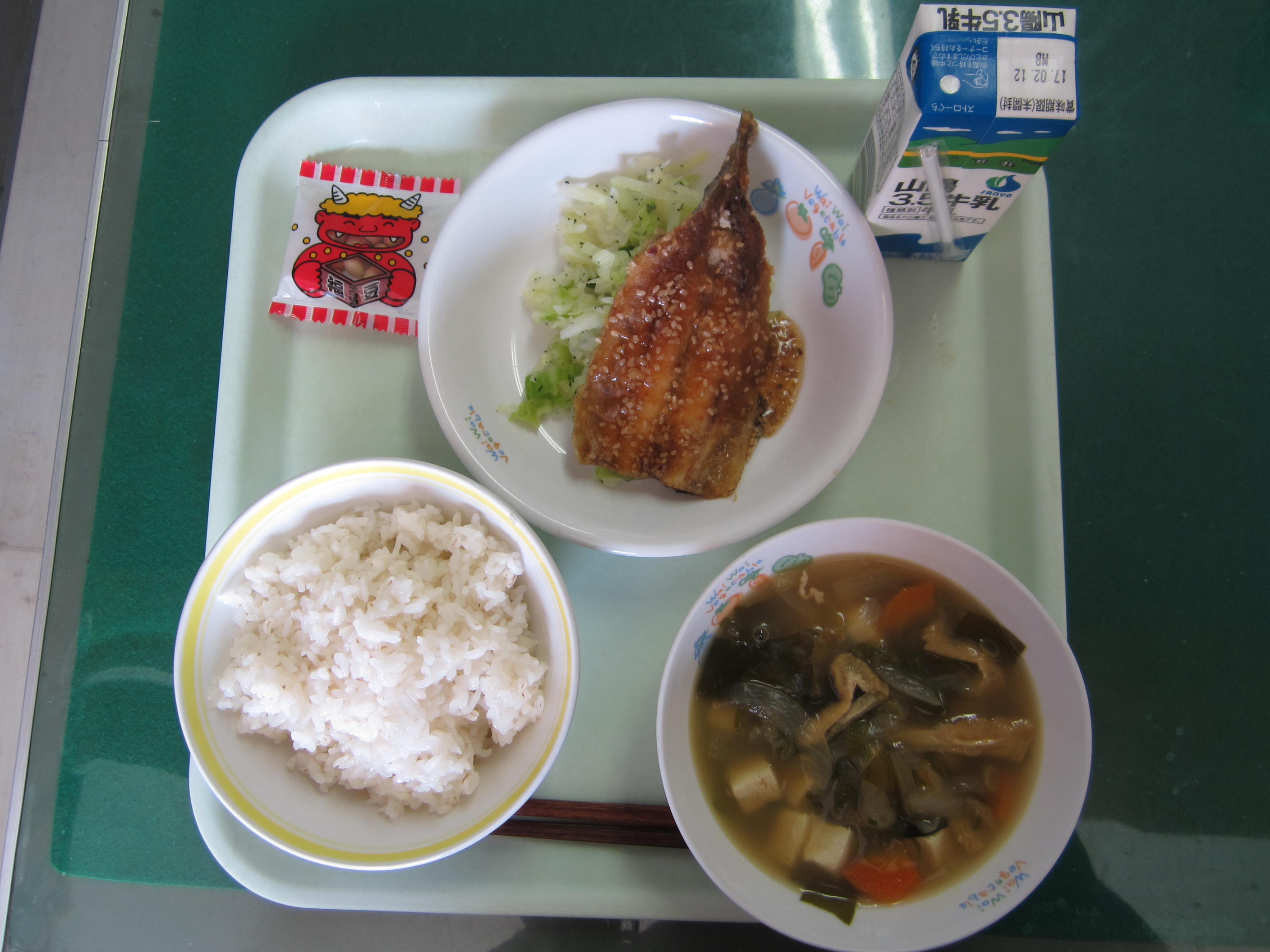 給食イメージ