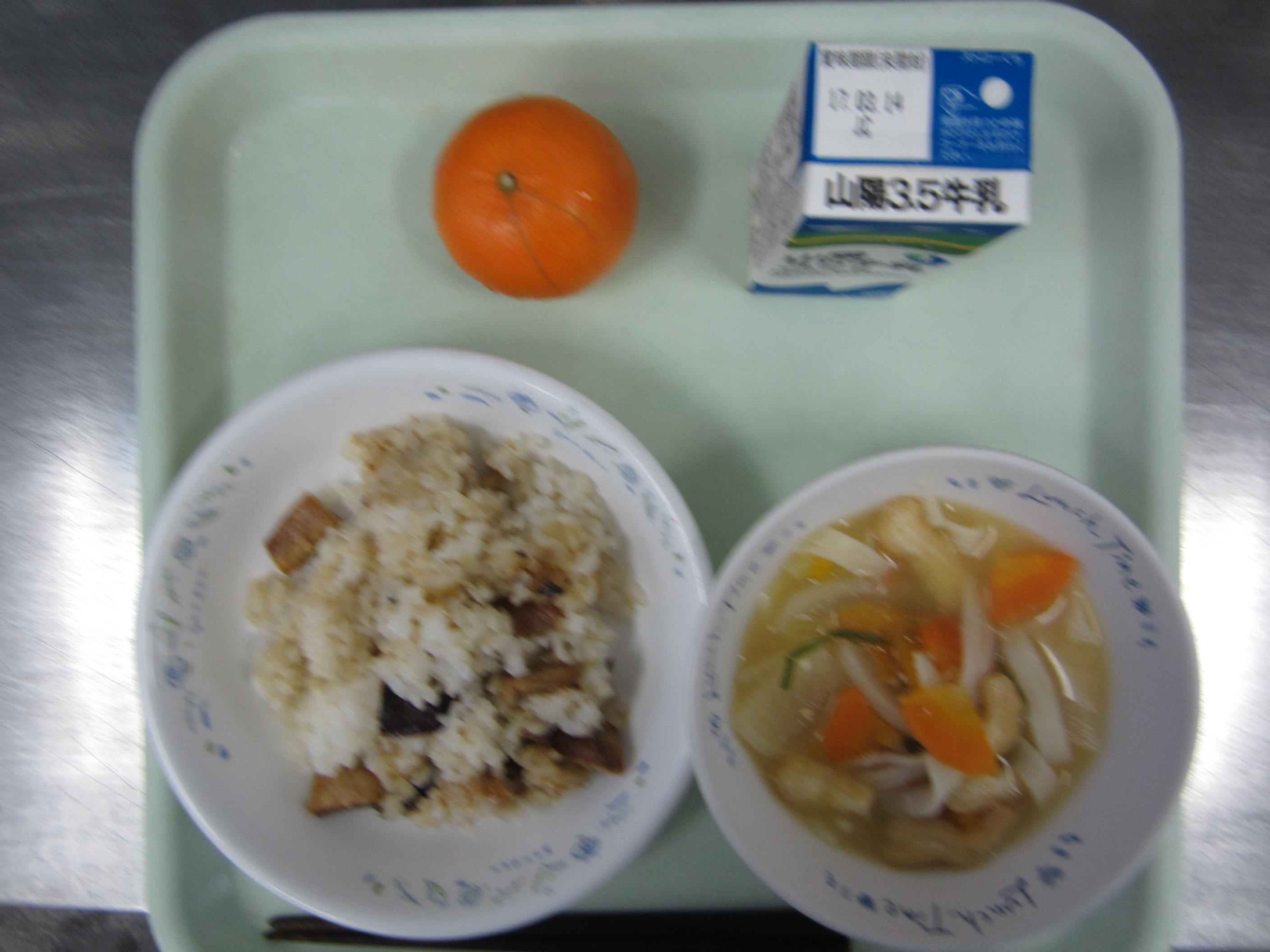 給食イメージ