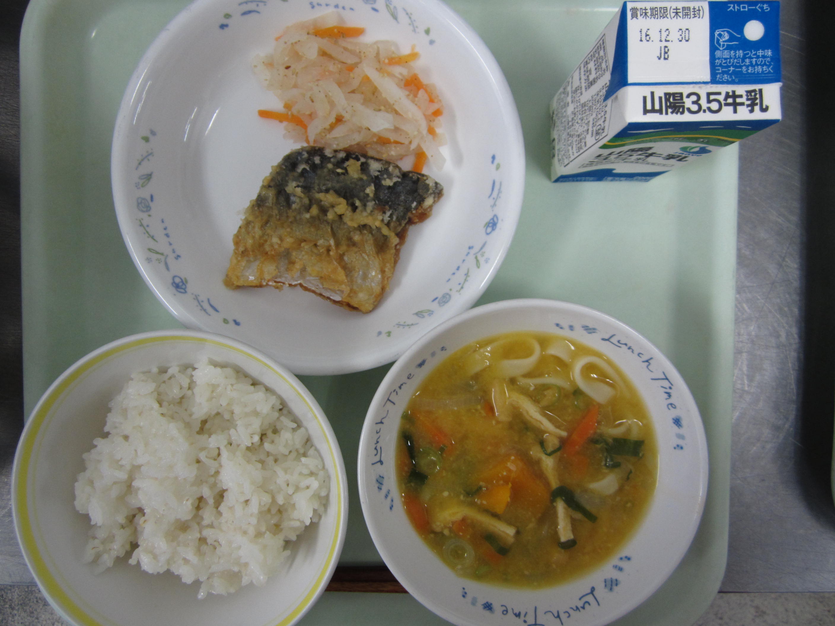 給食イメージ