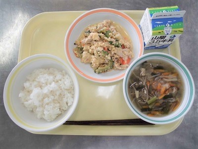 給食写真