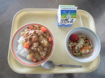 給食写真