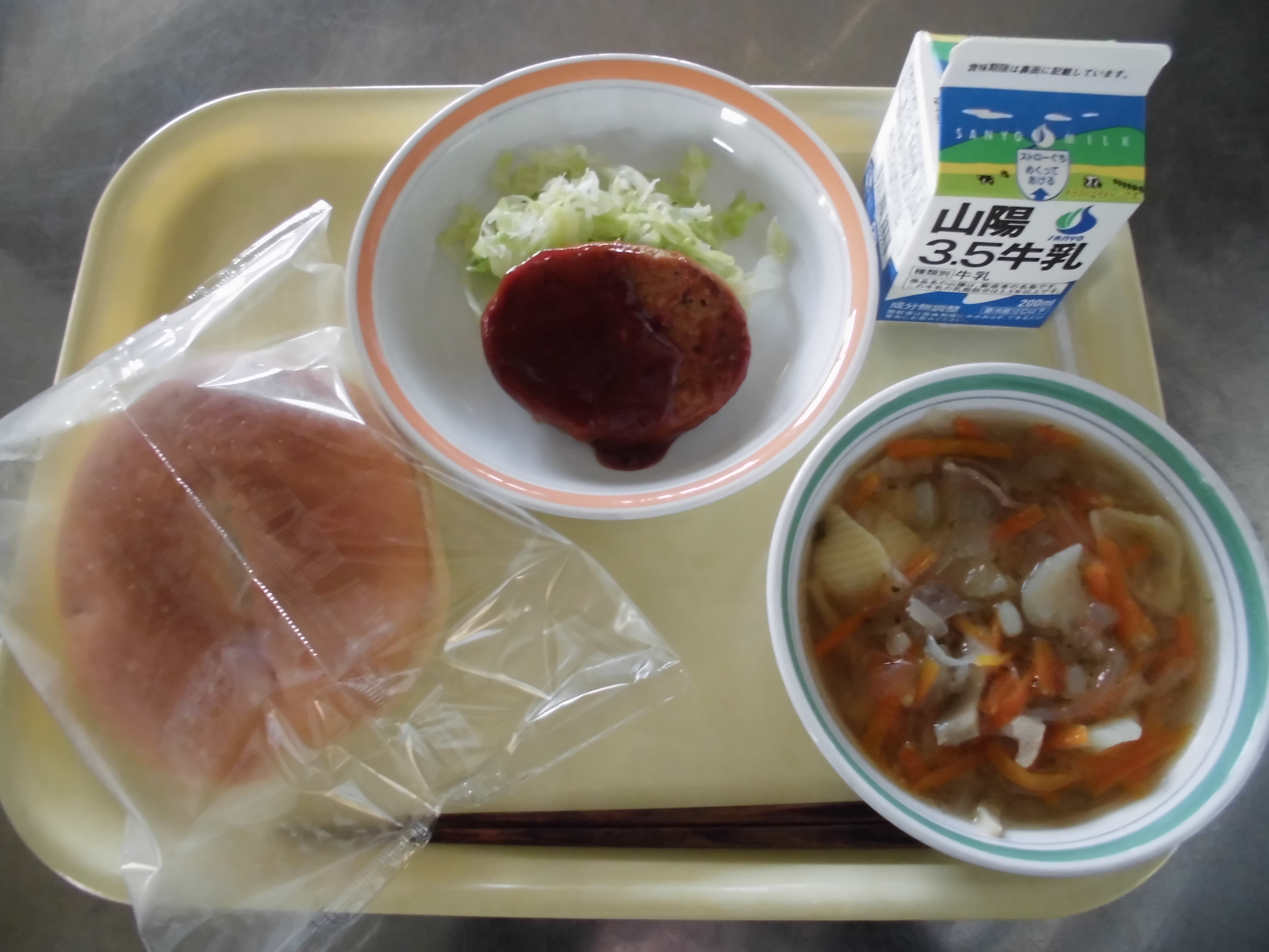 給食写真