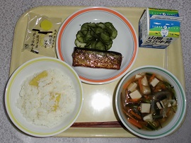 給食写真