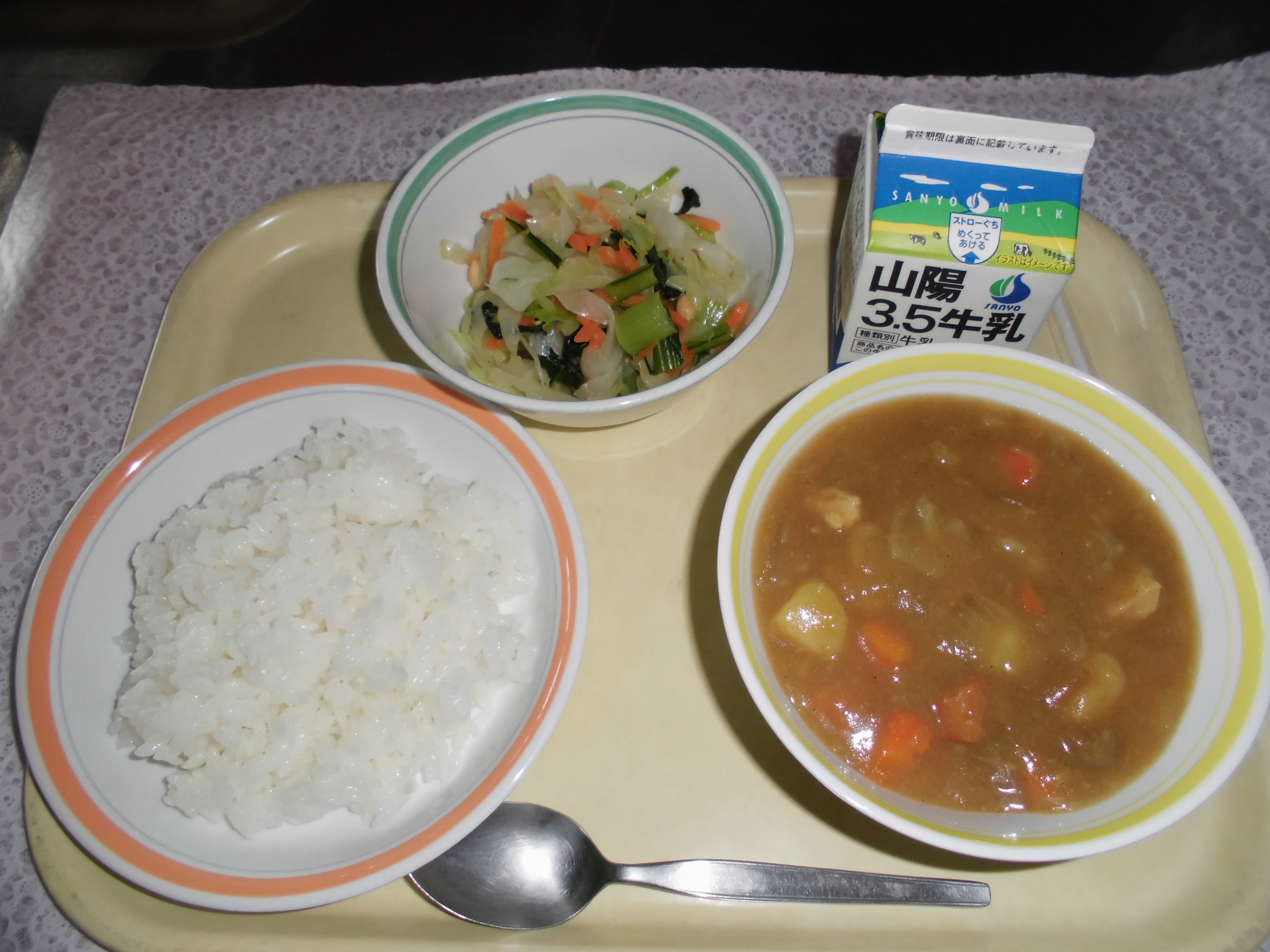 給食写真
