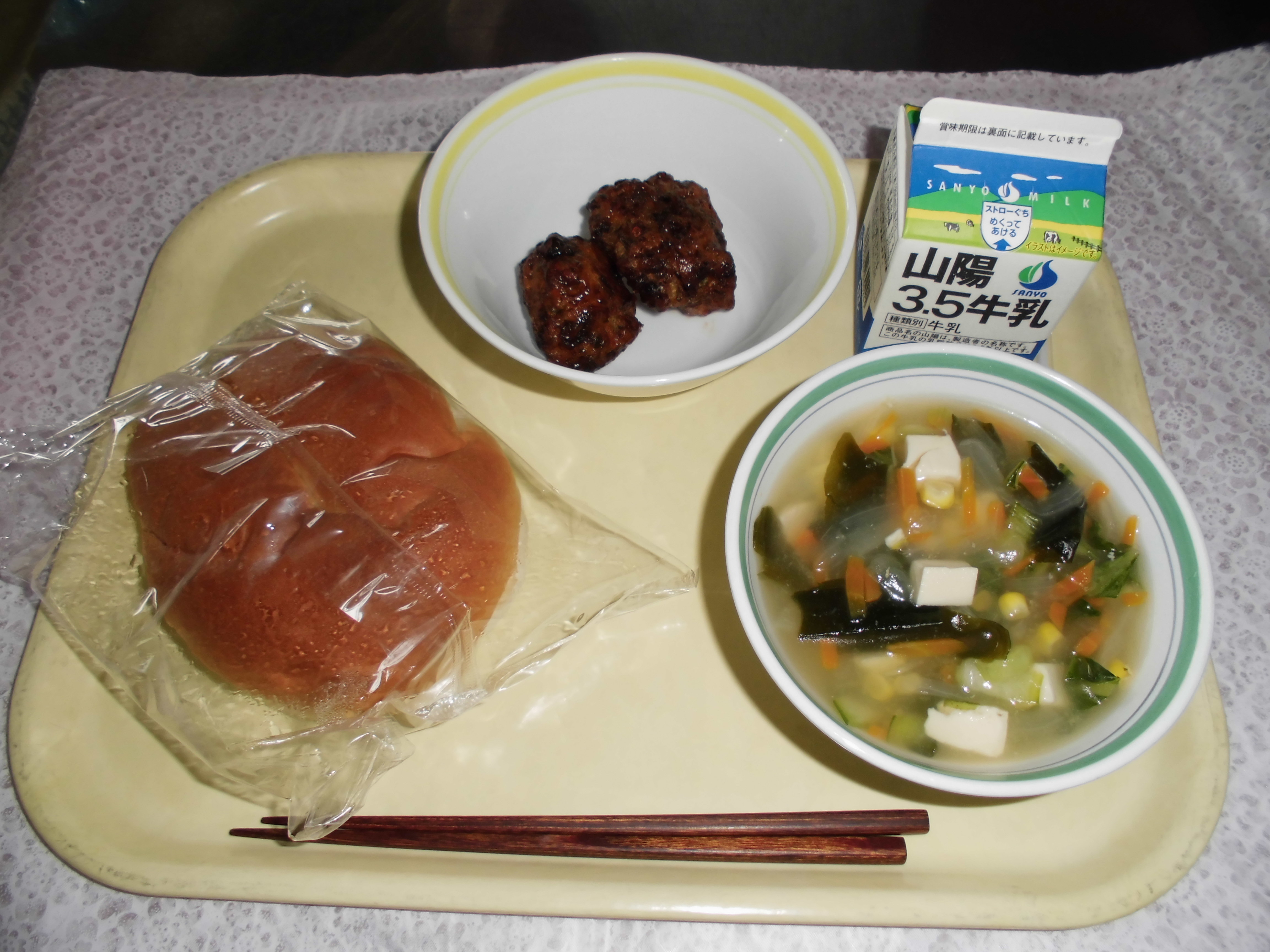 給食写真