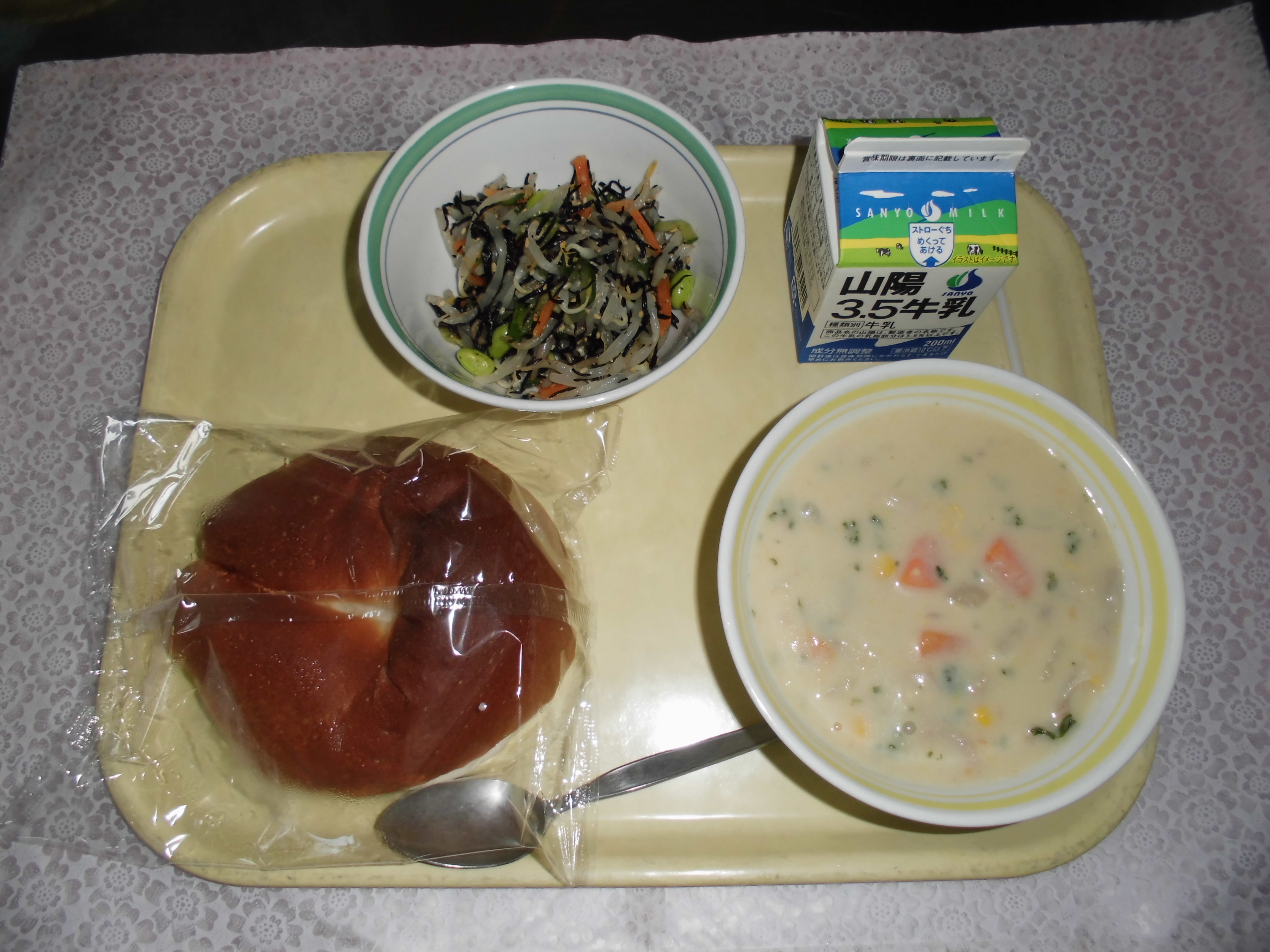給食写真