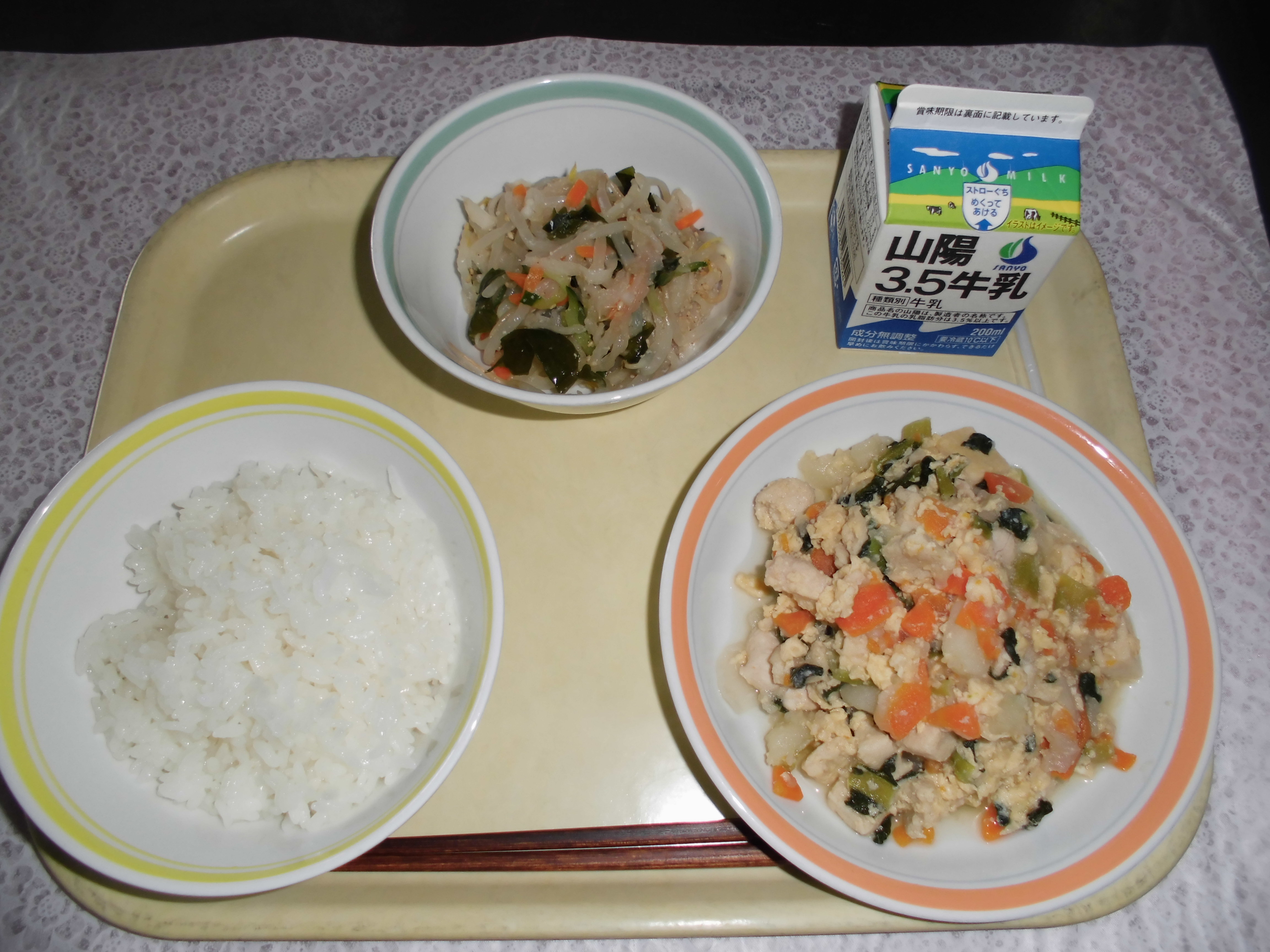給食写真