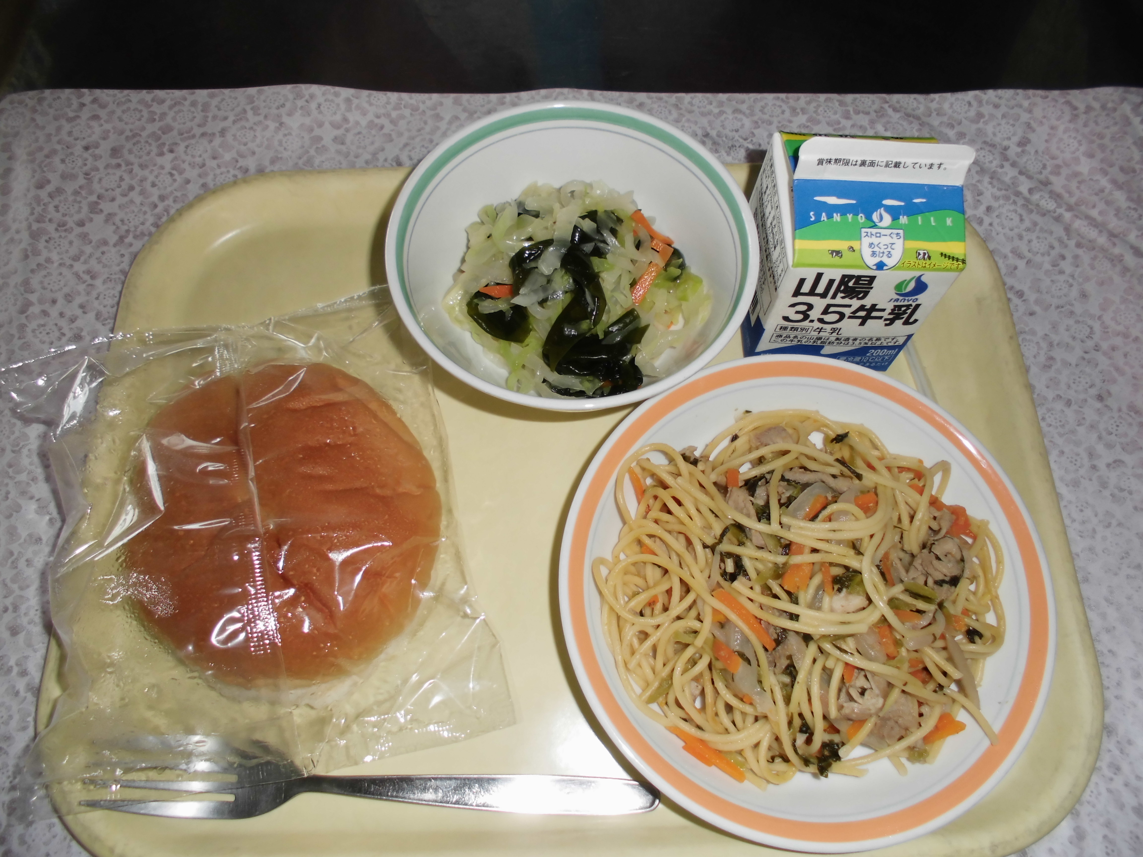 給食写真