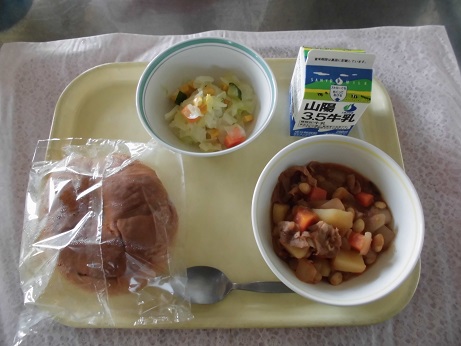 給食写真