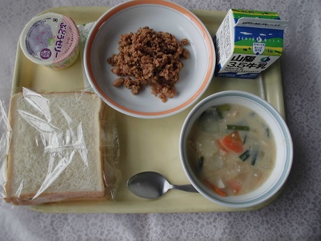 給食写真
