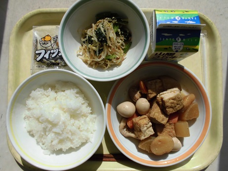 給食写真