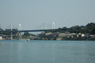 勴